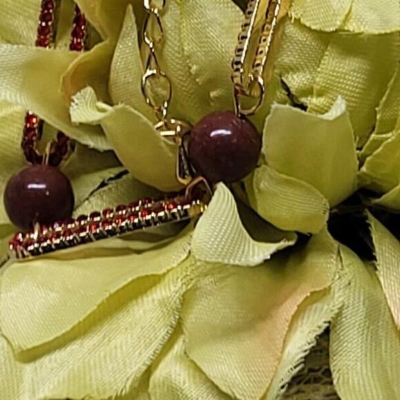 New, Not Worn, Austrian Crystal, Jasper Beaded Paper Clip Brass Bracelet - Picture 3 of 6